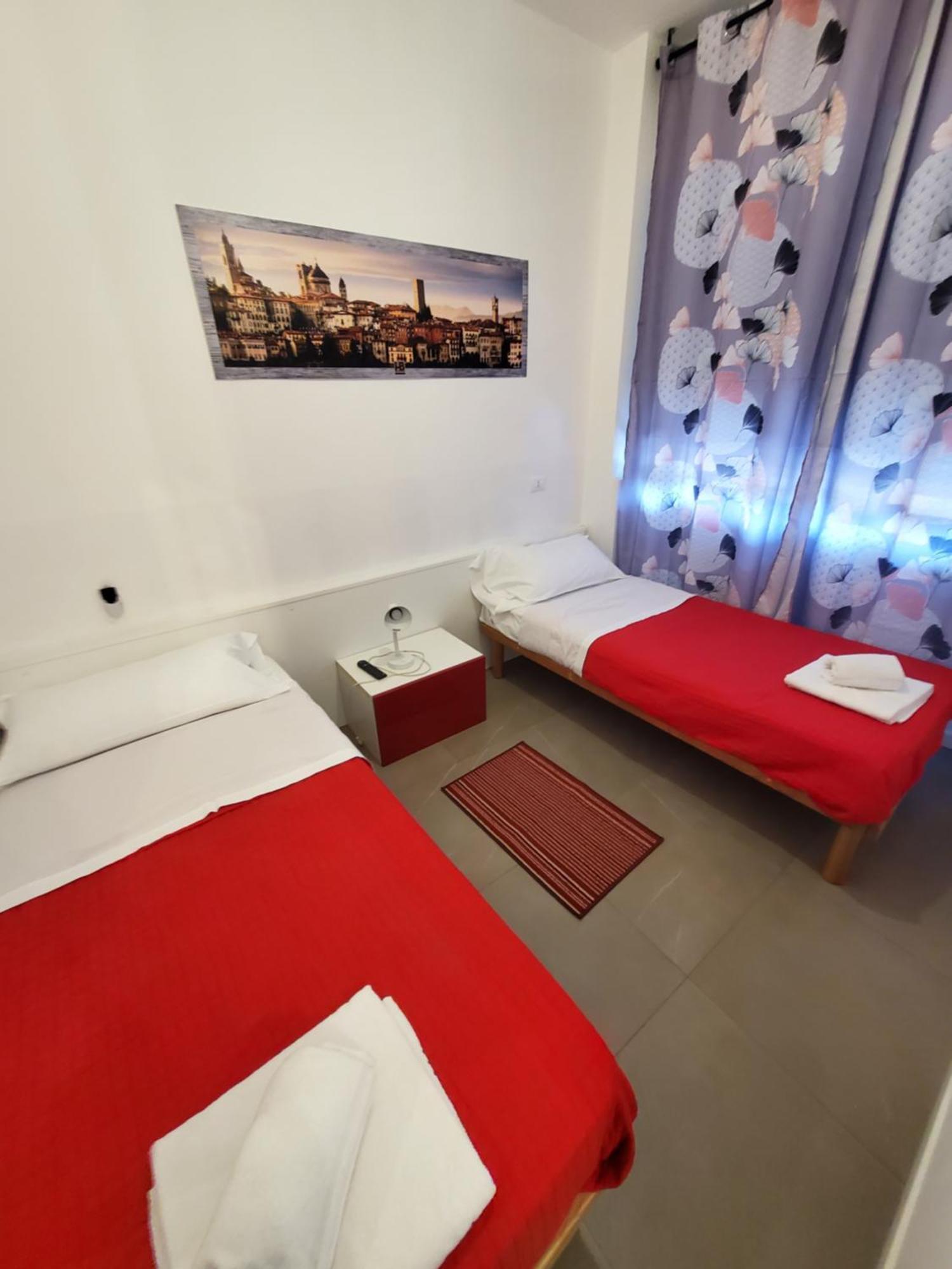 Hotel Hb Bonomelli 15 à Bergame Extérieur photo